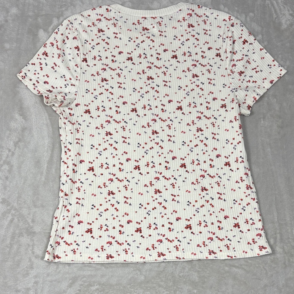 No Boundaries XXL Ribbed Floral Top White Red Ditsy Flower Short Sleeve Tee